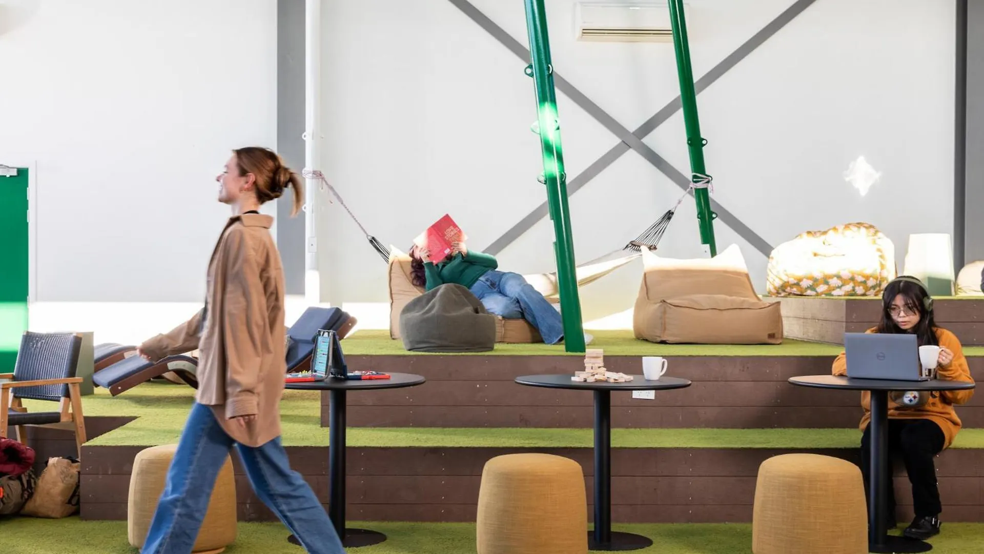 Lylo Christchurch Airport Albergue