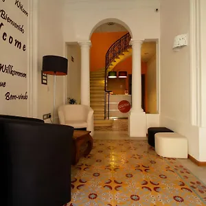  Albergue Corner Malta